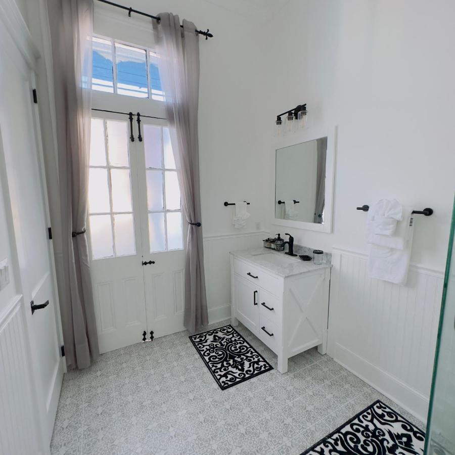 The Luxurious French Quarter Apartment New Orleans