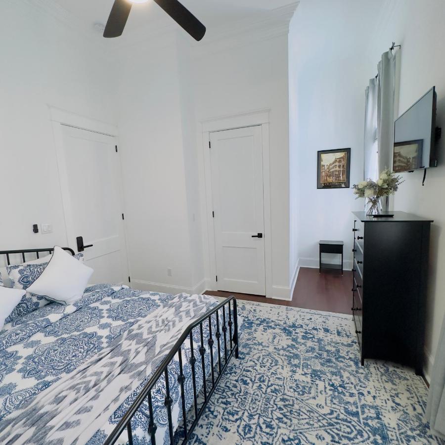 The Luxurious French Quarter * New Orleans
